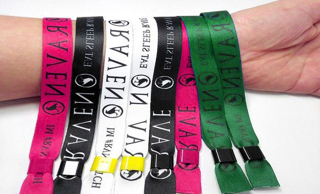 Pulseras de Tela
